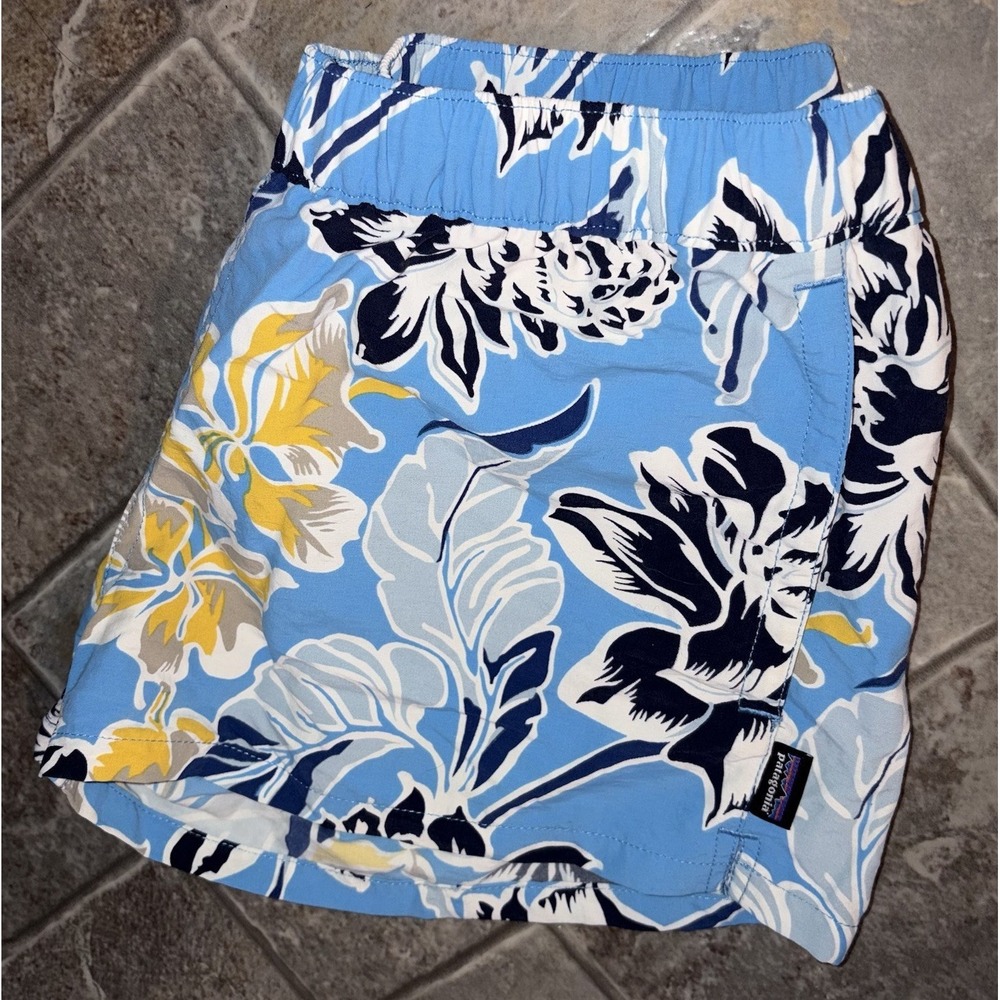 Patagonia Barely Baggies 2.5'' Shorts Blue Yellow Floral Print Small/Medium